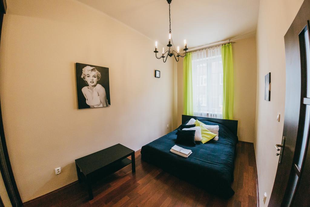 Hieronim - By The Vistula River Apartment Красков Екстериор снимка